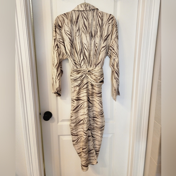 Do-Be Taupe Animal Print Tie front dress - Picture 2 of 4